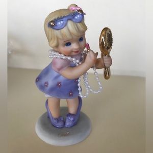 “Little Miracles” by Marie figurine